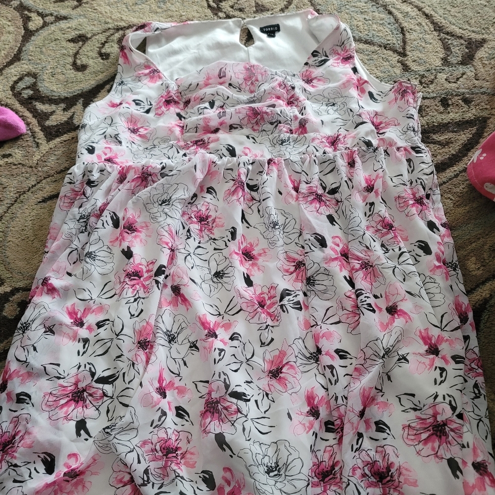 Torrid Pink/White Floral Chiffon Draped Neck Sleeveless Dress